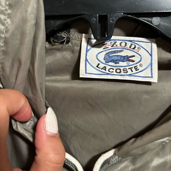 Vintage Izod Lacoste Windbreaker Jacket Lightweight Hooded 80s- Size Medium - Picture 3 of 8